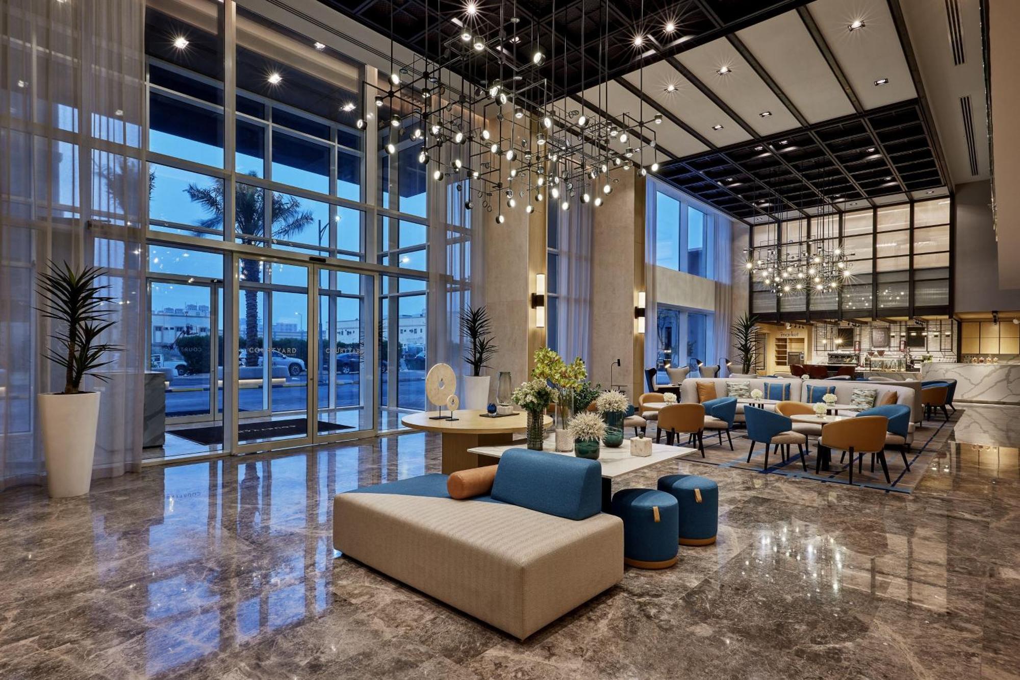 Courtyard By Marriott Jubail Hotel Exterior photo